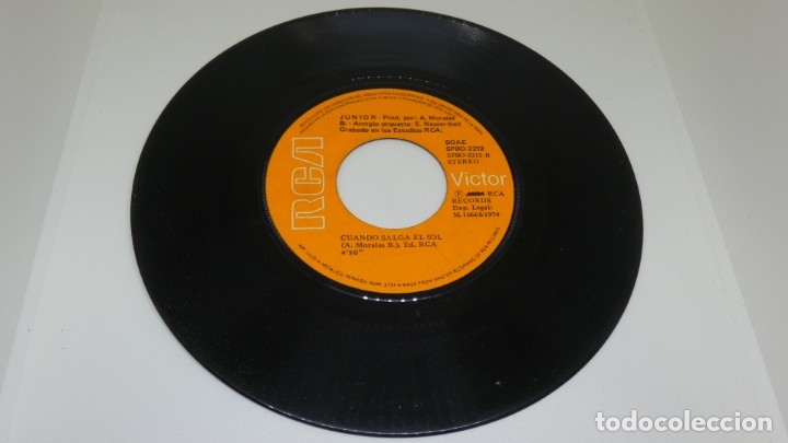 Discos de vinilo: DISCO SINGLE VINILO JUNIOR . EXCUSE ME . PERDONAME . - Foto 3