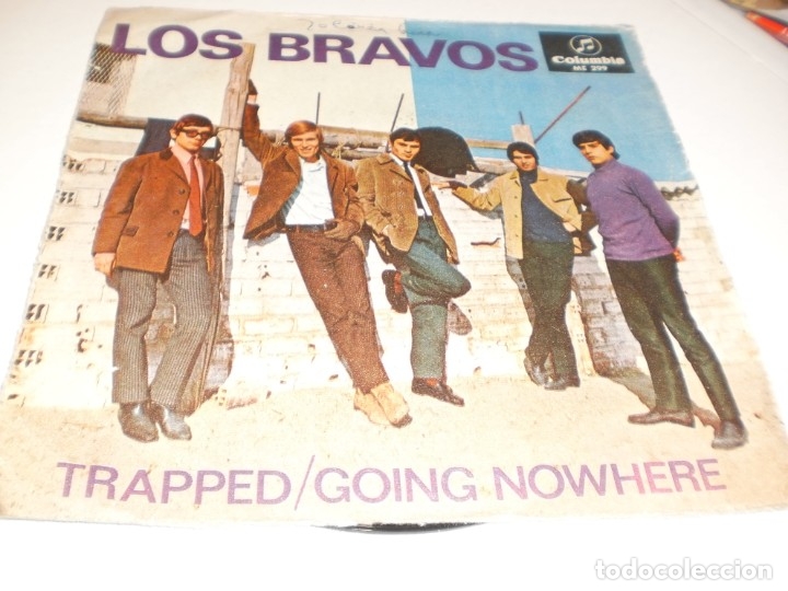 Discos de vinilo: single los bravos. trapped. going nowhere. columbia 1966 spain (probado y bien) - Foto 1