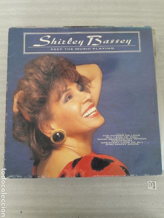 Vinyl records: Shirley bassei