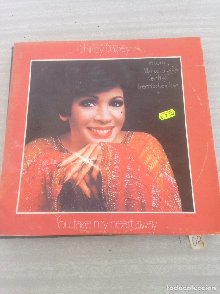 Vinyl records: Shirley dassei