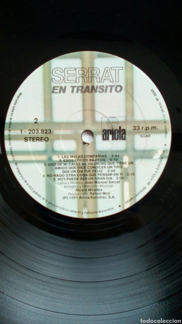Discos de vinilo: Serrat - En transito, Ariola, 1981. Spain. - Foto 7