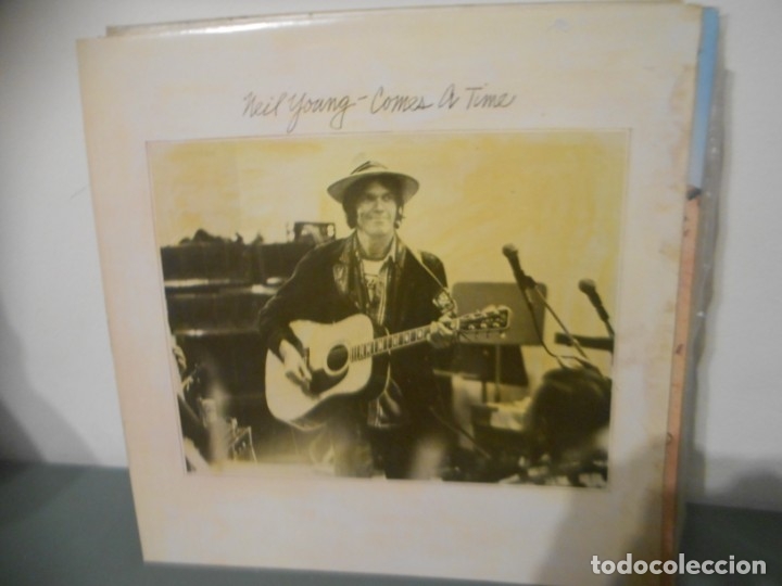 Discos de vinilo: NEIL YOUNG - COMES A TIME - Foto 1