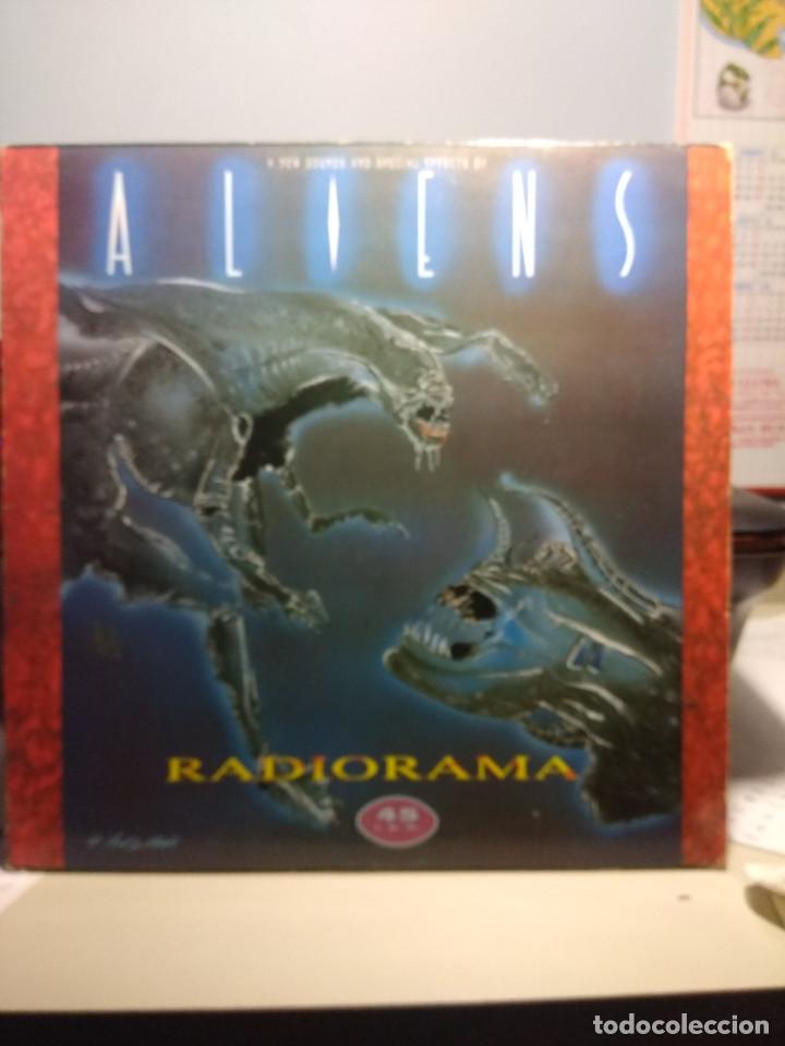 Discos de vinilo: MAXI RADIORAMA : ALIENS - Foto 1