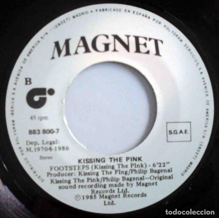 Discos de vinilo: Kissing the pink - One Step / Footsteps - Foto 4