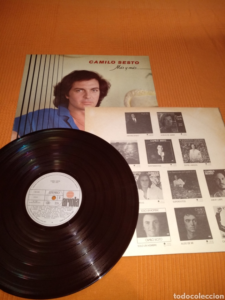 Discos de vinilo: CCHG - CAMILO SEXTO - M&Aacute;S Y M&Aacute;S... / ARIOLA / 1981 - Foto 1