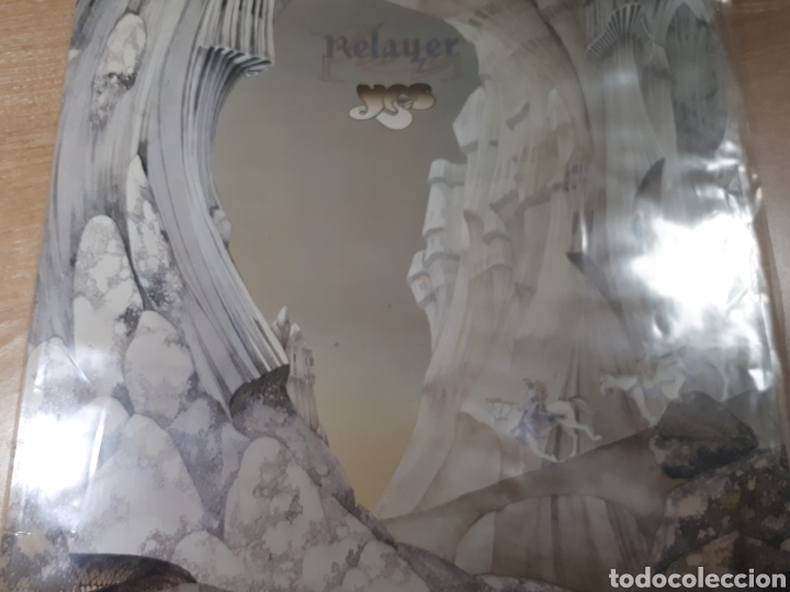 Discos de vinilo: YES RELAYER - Foto 1