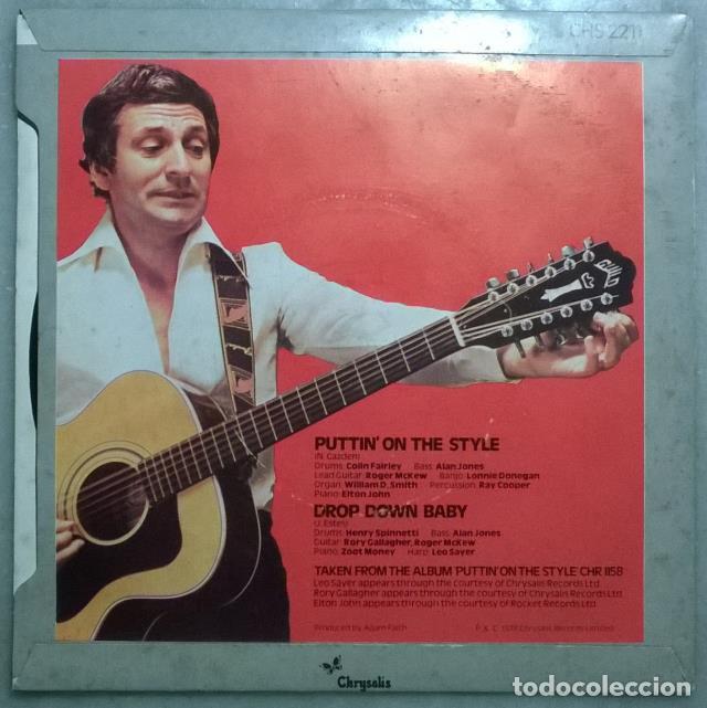 Discos de vinilo: Lonnie Donegan. Puttin on the style/ Drop down baby. Crysalis, UK 1978 single - Foto 2 - 184305282