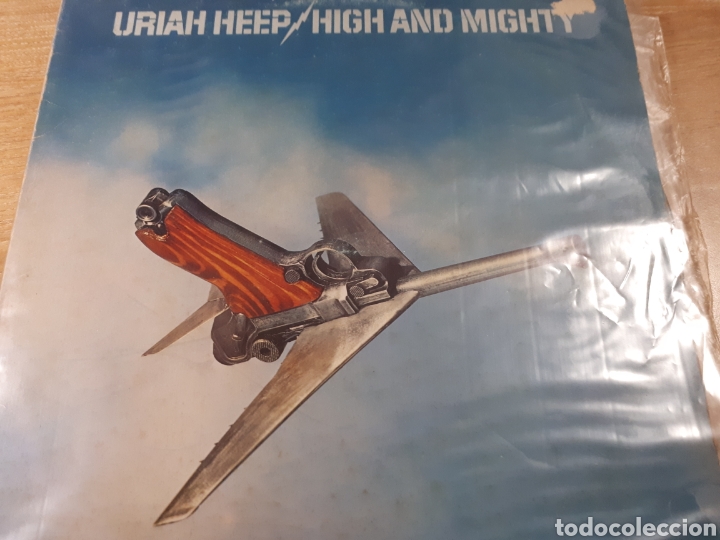 Discos de vinilo: URIAH HEEP HIGH AND MIGHTY - Foto 1