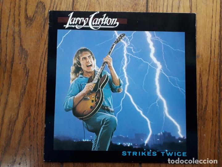 Discos de vinilo: Larry carlton - strikes twice - Foto 1