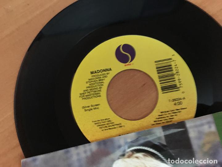 Discos de vinilo: MADONNA (CAUSING A COMMOTION) SINGLE 1987 (EPI03) - Foto 2