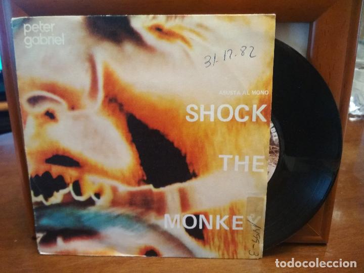 Discos de vinilo: PETER GABRIEL SHOCK THE MONKEY  SINGLE SPAIN 1982 PDELUXE - Foto 1