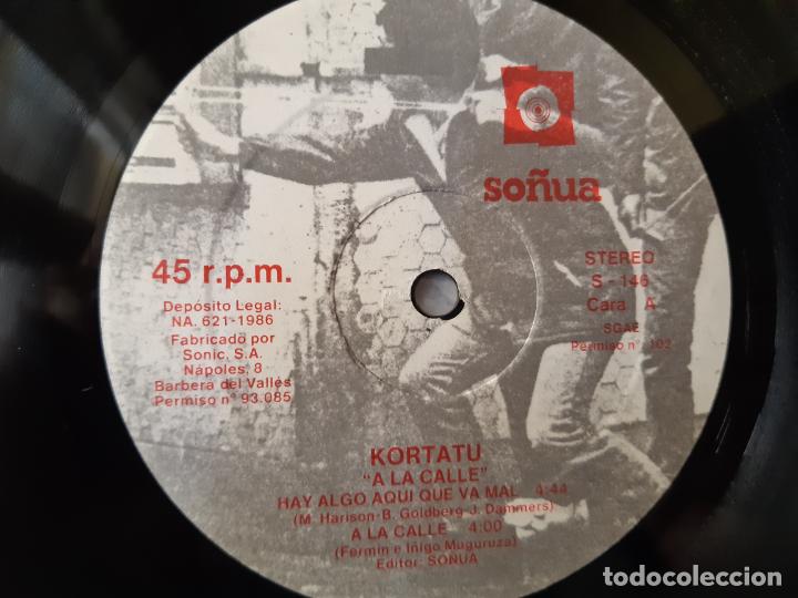 Discos de vinilo: KORTATU- A LA CALLE- EP 1986- VINILO COMO NUEVO. - Foto 3 - 186378651