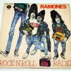 Discos de vinilo: RAMONES - ROCK N'ROLL RADIO - 1980 - LET'S GO - HISPAVOX - 45-2003(SN). Lote 350636619