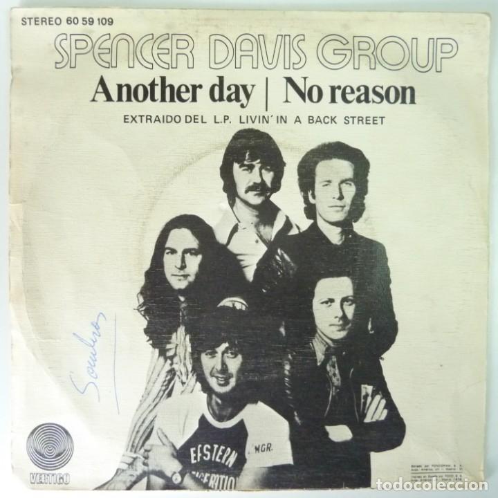 Discos de vinilo: THE SPENCER DAVIS GROUP // ANOTHER DAY // 1974 // SINGLE - Foto 2