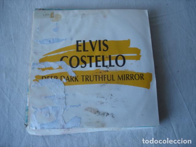 Discos de vinilo: Elvis Costello   Deep Dark Truthful Mirror - Foto 1