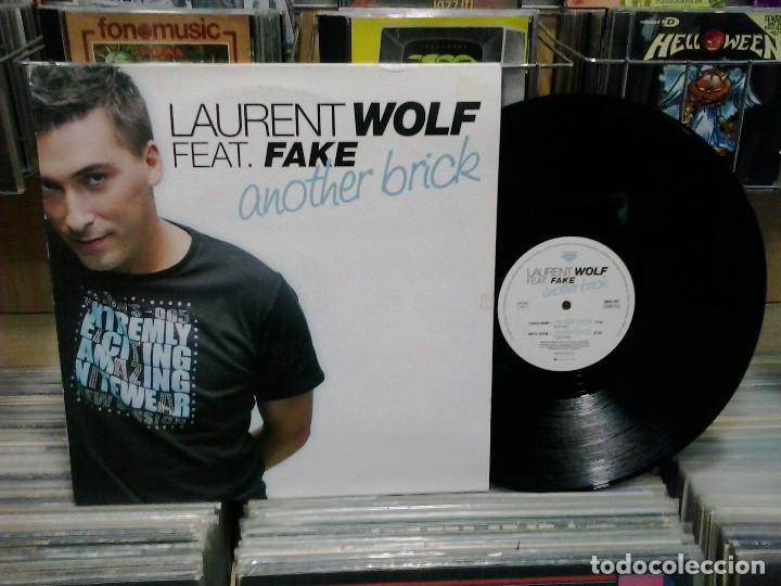 Discos de vinilo: LMV -  Laurent Wolf Feat. Fake &lrm;/ Another Brick. Darkness 2005, ref, DARK 014 - Foto 1