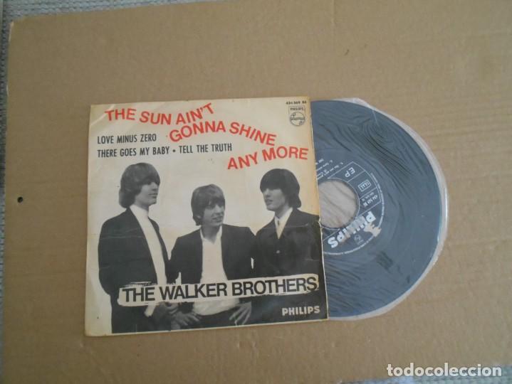 Discos de vinilo: vinilo de  the walker brothers 1966 - Foto 1