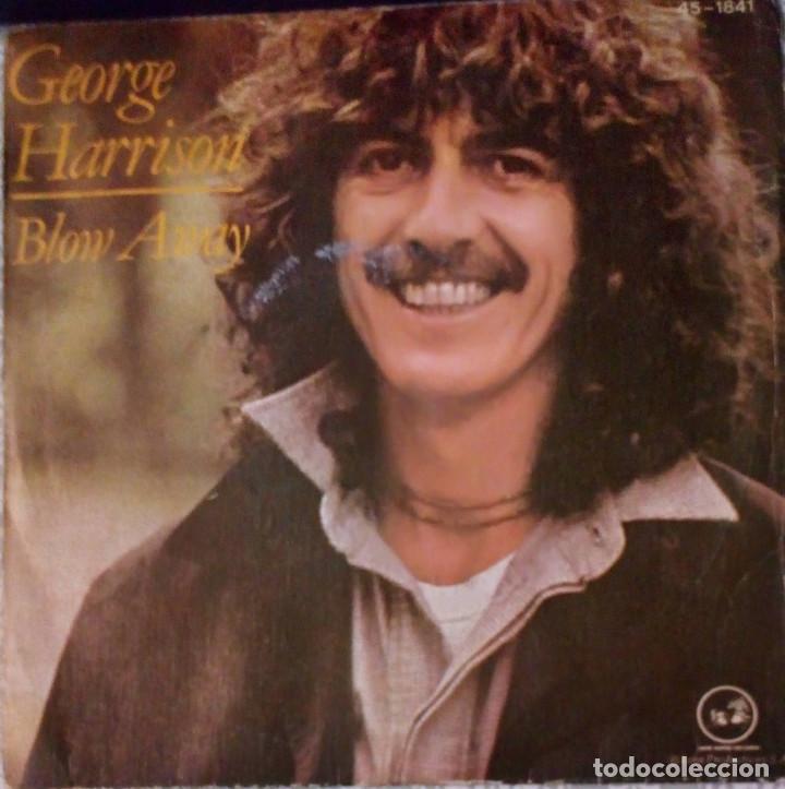 Discos de vinilo: GEORGE HARRISON -BLOW AWAY - VINILO SINGLE - Foto 1