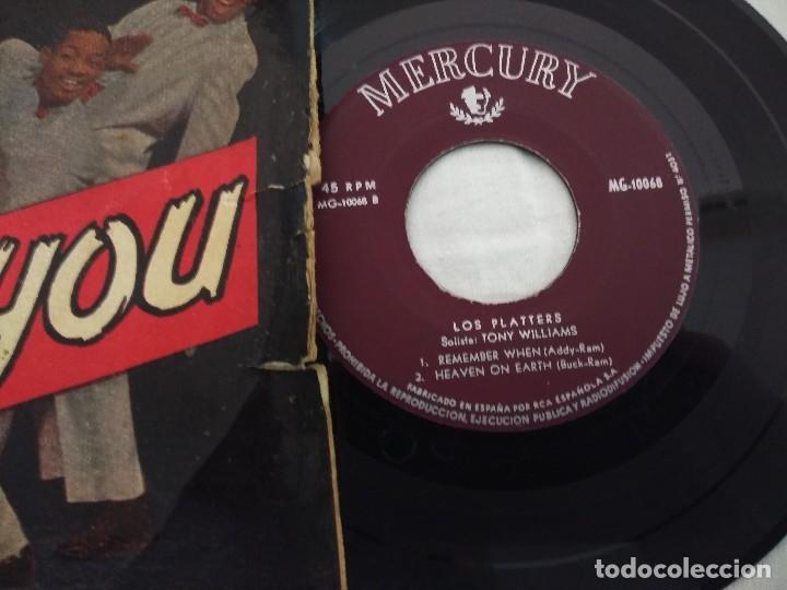 Discos de vinilo: SINGLE/THE PLATTERS/ONLY YOU. - Foto 2