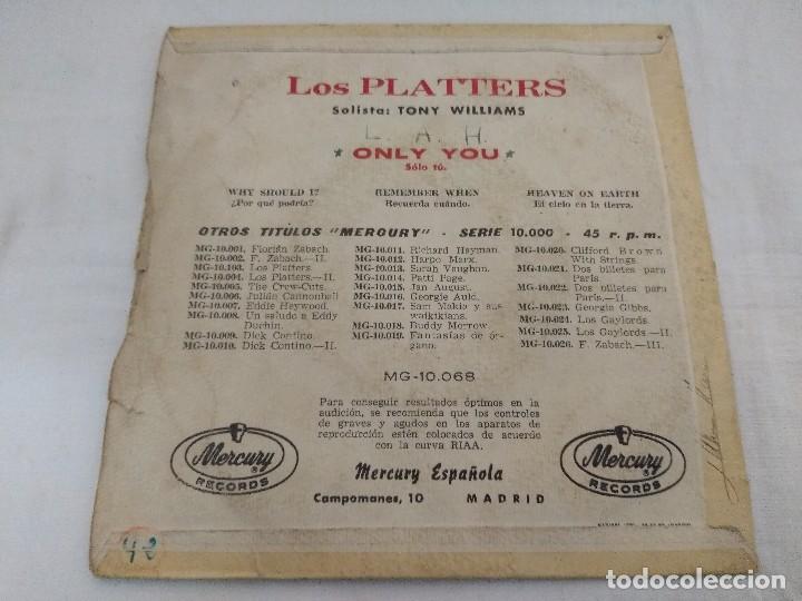 Discos de vinilo: SINGLE/THE PLATTERS/ONLY YOU. - Foto 3
