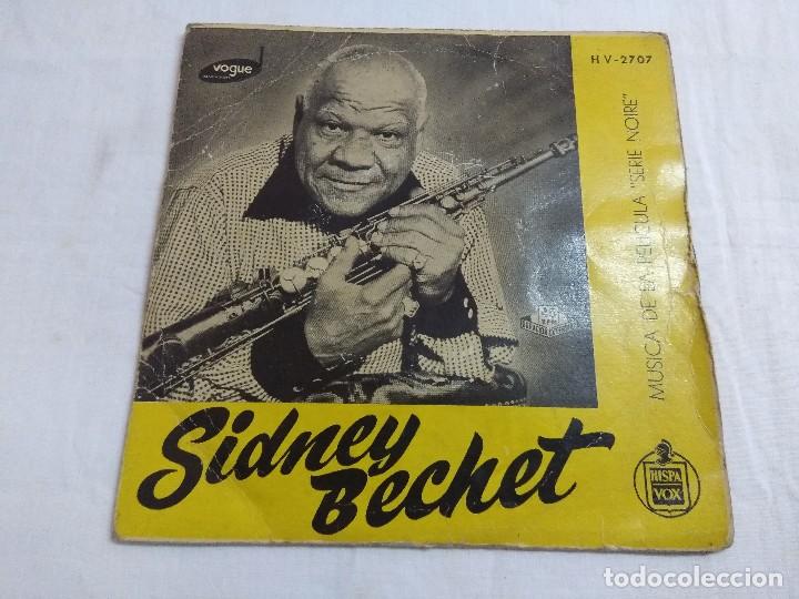 Discos de vinilo: SINGLE/SIDNEY BECHET/MUSICA DE LA PELICULA NOIRE. - Foto 1