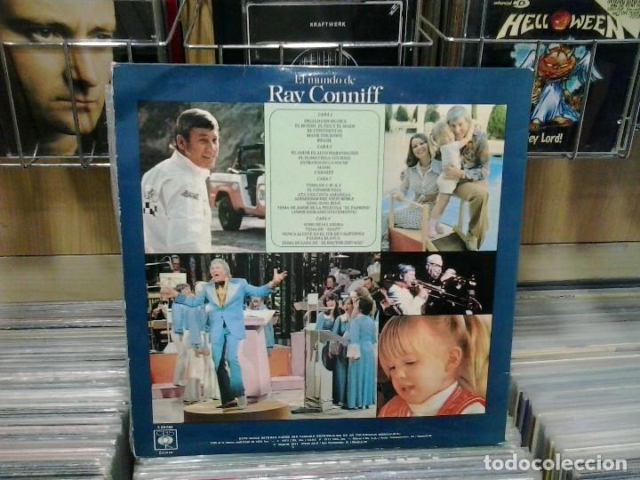 Discos de vinilo: Ray Conniff &lrm;&ndash; El Mundo De Ray Conniff. CBS &lrm;1977, ref. S 88283. LP doble - Foto 2