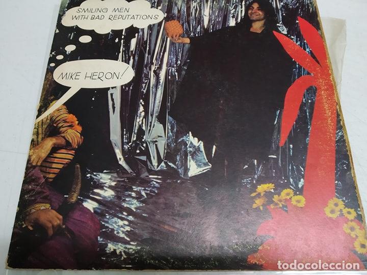 Discos de vinilo: Mike Heron -- Smiling Men With Bad Reputations - Foto 1