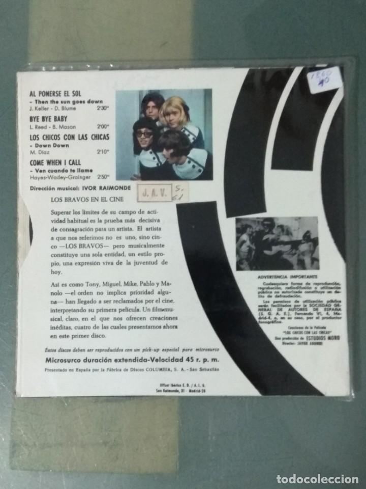 Discos de vinilo: EPS VINILO - LOS BRAVOS - LOS CHICOS CON LAS CHICAS - Foto 2