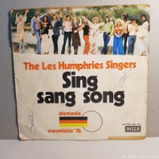 Discos de vinilo: ALEMANIA EUROVISION 76 - THE LES HUMPHRIES SINGERS - SING SANG SONG