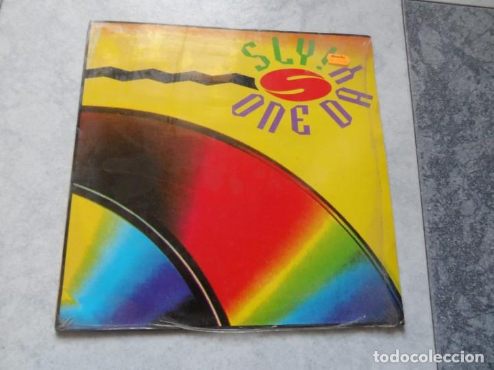 Discos de vinilo: SLY ONE DAY0......,...... - Foto 1
