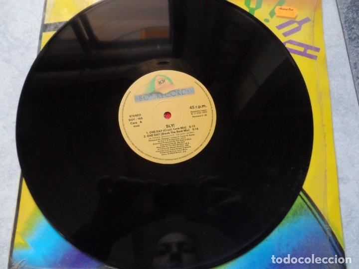 Discos de vinilo: SLY ONE DAY0......,...... - Foto 2