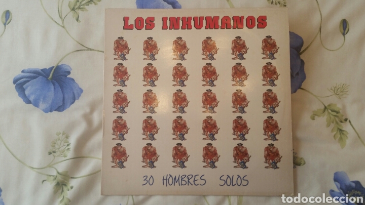 Discos de vinilo: Disco Los Inhumanos 30 hombres solos - Foto 1