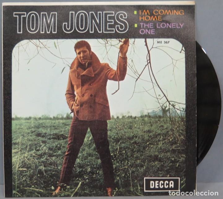 Discos de vinilo: SINGLE. TOM JONES. I&acute;M COMING HOME - Foto 1