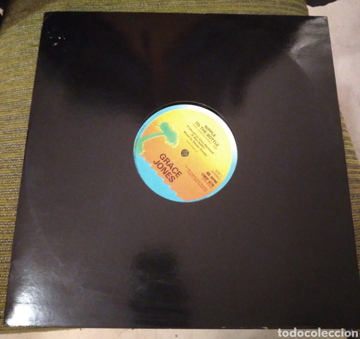 Discos de vinilo: Grace Jones - The Apple stretching - Foto 3
