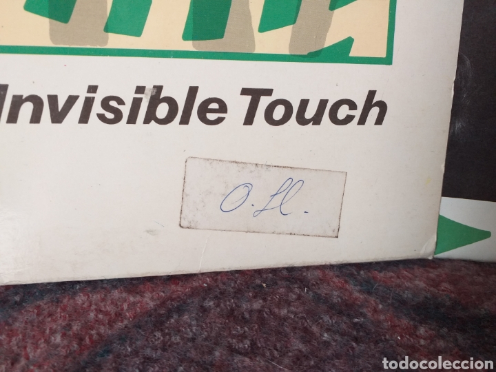 Discos de vinilo: GENESIS INVISIBLE TOUCH ESPA&Ntilde;A 1986 - Foto 2