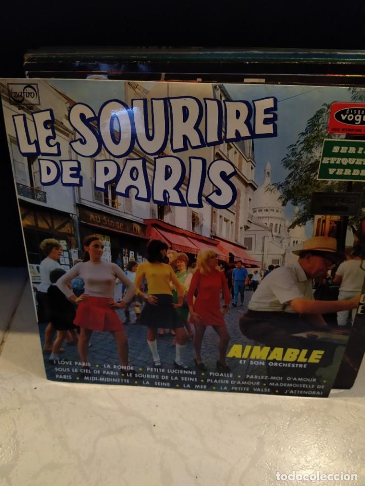 Discos de vinilo: le sourire de paris, aimable et son orchestre LP - Foto 1
