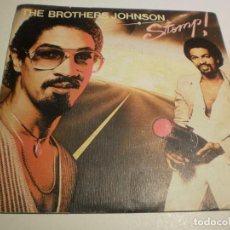 Discos de vinilo: SINGLE THE BROTHERS JOHNSON. STOMP. LET'S SWING. AM 1980 SPAIN (PROBADO Y BIEN)