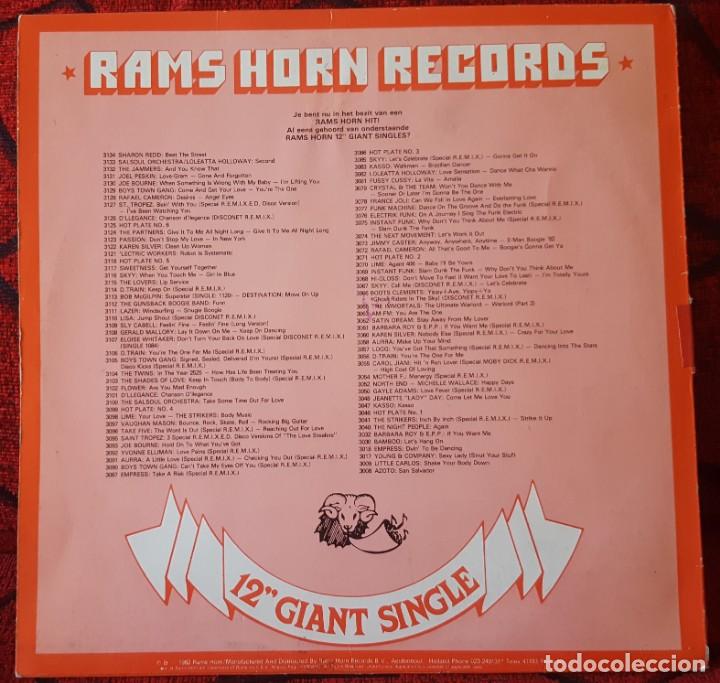 Discos de vinilo: SKYY MOVIN VIOLATION MAXI SINGLE VINILO HOLANDA 1982 - Foto 2
