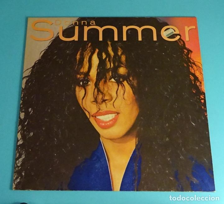 Discos de vinilo: DONNA SUMMER. LOVE IS IN CONTROL. MYSTERY OF LOVE. THE WOMAN IN ME. WEA RECORDS. 1982 - Foto 1 - 198024651
