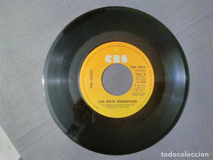 Discos de vinilo: Single de The Clash. Los 7 magn&iacute;ficos. - Foto 4