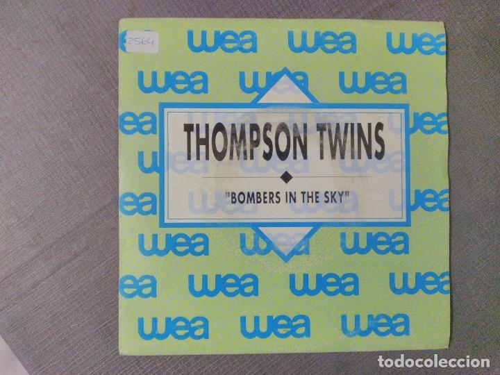 Discos de vinilo: Single de Thompson Twins. Disco promocional. - Foto 6