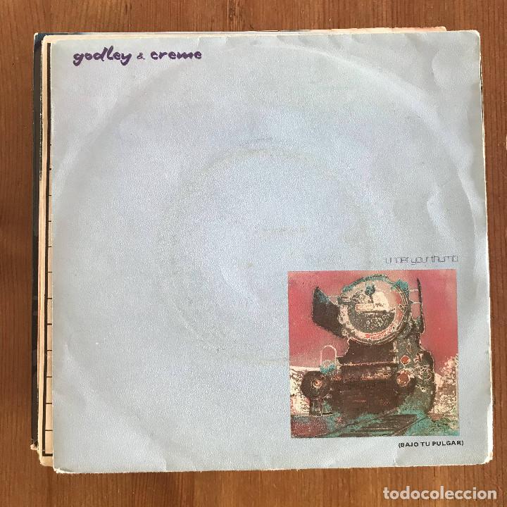 Discos de vinilo: GODLEY & CREME - UNDER YOUR THUMB - SINGLE POLYDOR SPAIN 1981 - Foto 1