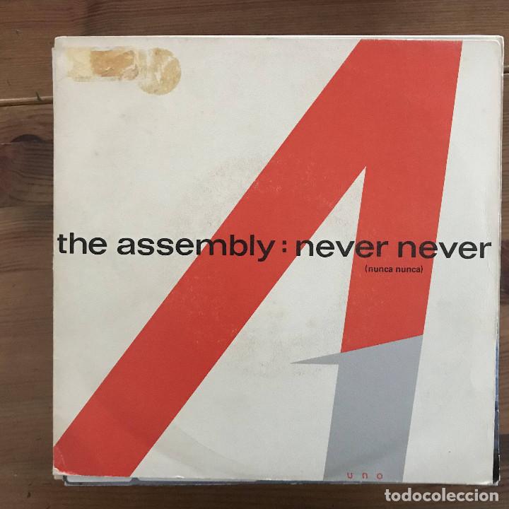Discos de vinilo: ASSEMBLY - NEVER NEVER - SINGLE RCA SPAIN 1983 PROMO - Foto 1