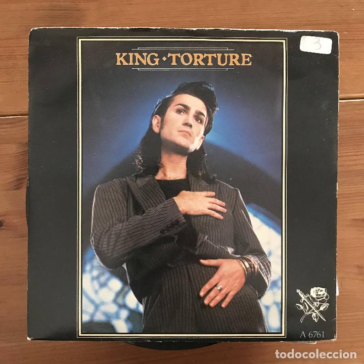 Discos de vinilo: KING - TORTURE - SINGLE CBS UK 1985 - Foto 1
