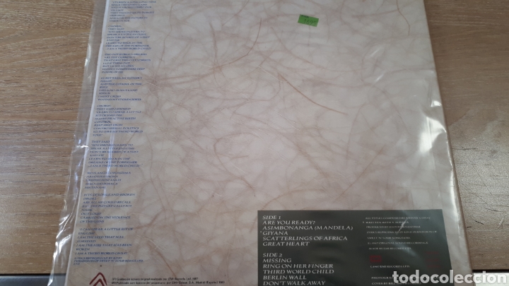 Discos de vinilo: JOHNNY CLEGG & SAVUKA THIRD WORLD CHILD - Foto 2