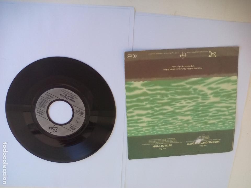 Discos de vinilo: MIKE OLDFIELD. MOONLIGHT SHADOW. 1983. VIRGIN 105390-100 - Foto 3