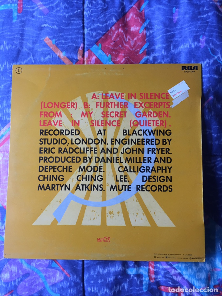 Discos de vinilo: Depeche Mode leave in silence / maxi - Foto 2