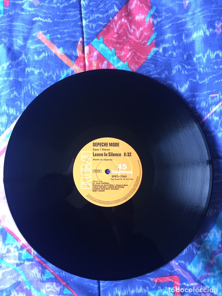 Discos de vinilo: Depeche Mode leave in silence / maxi - Foto 5