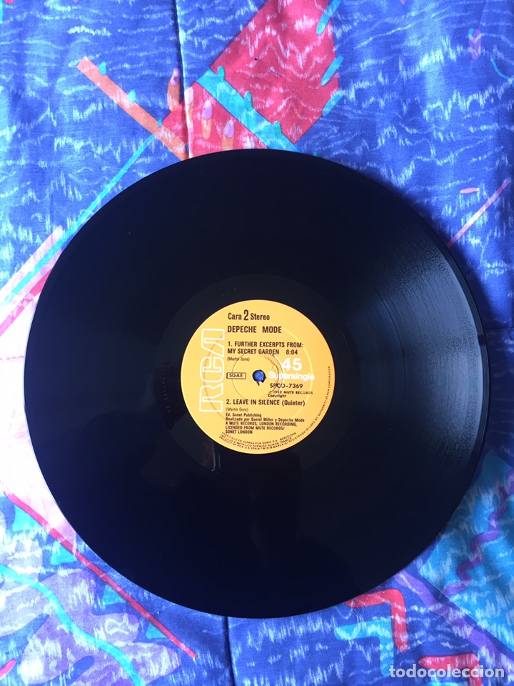 Discos de vinilo: Depeche Mode leave in silence / maxi - Foto 7