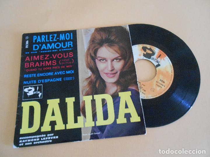 Discos de vinilo: EP DALIDA. PARLEZ- MOI D&acute;AMOUR + 3. - Foto 1